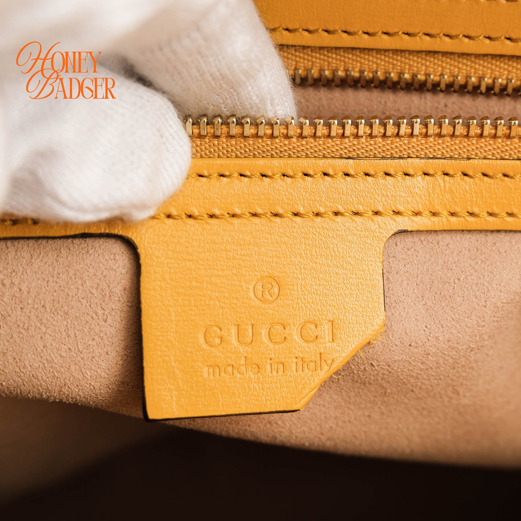 Gucci Jackie 1961 Piston Lock Yellow Leather Shoulder Tote Bag (Medium)