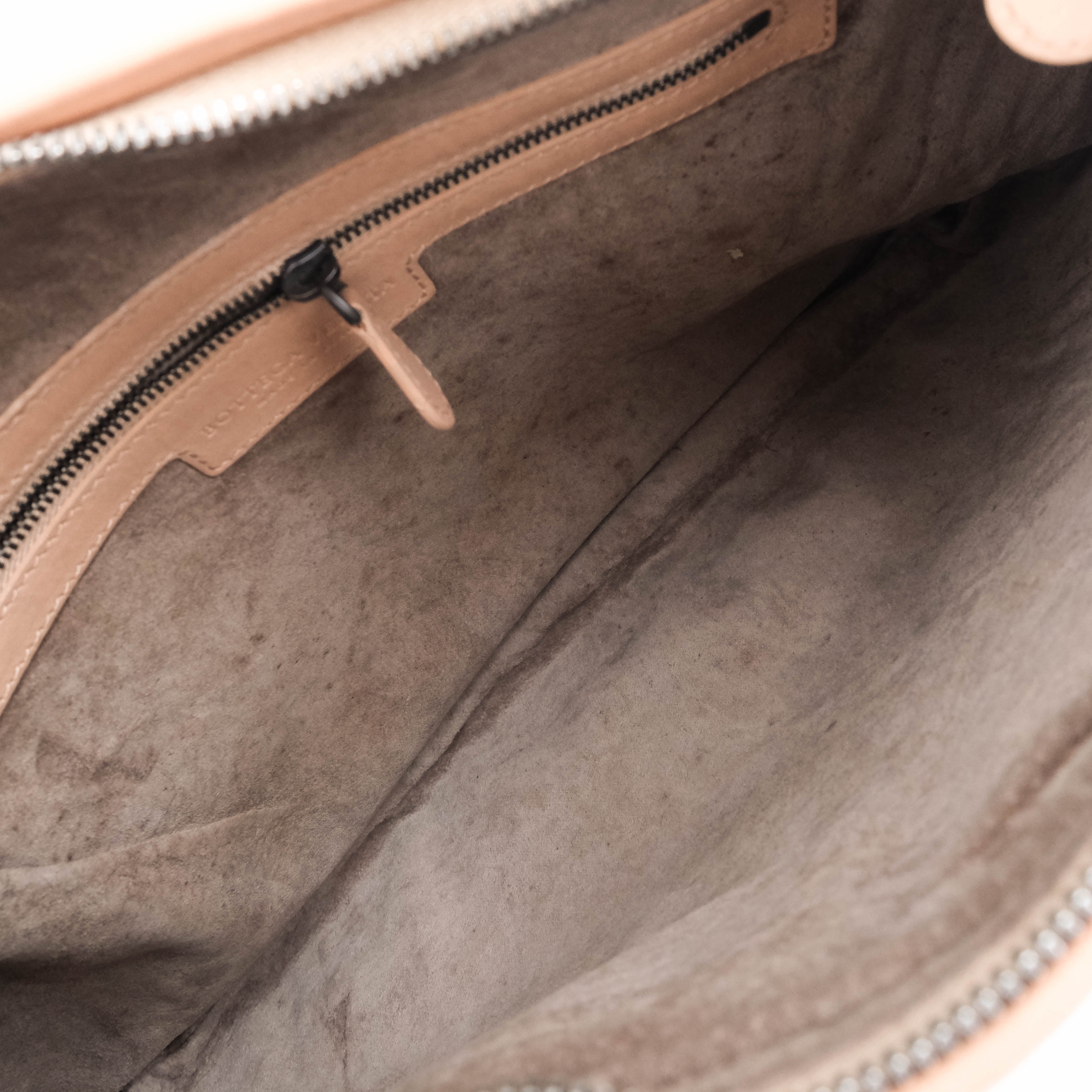 Bottega Veneta Medium Intrecciato Nappa Veneta Hobo Bag - Dusty Rose