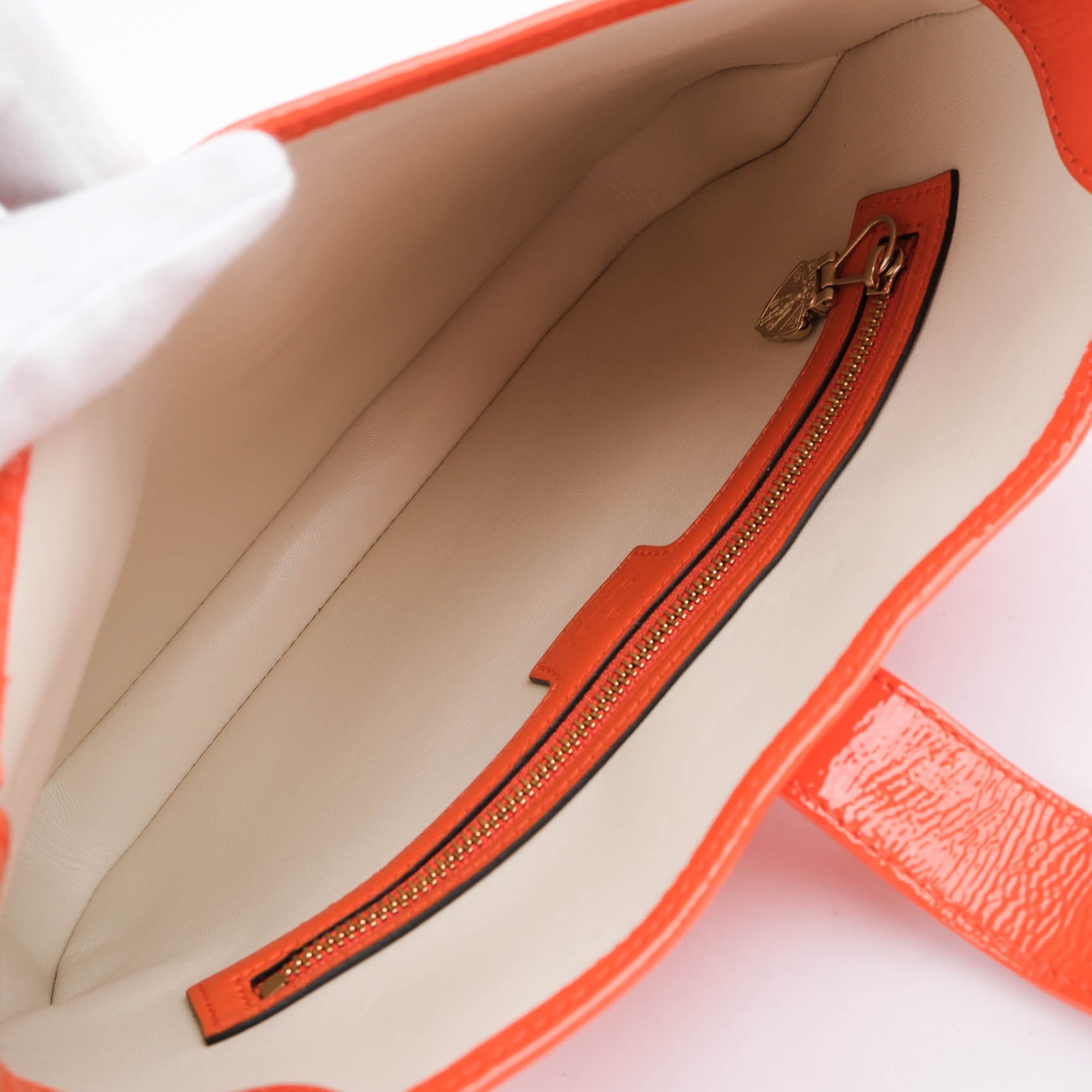 Gucci Jackie Small Shoulder Bag in Orange Patent Leather
