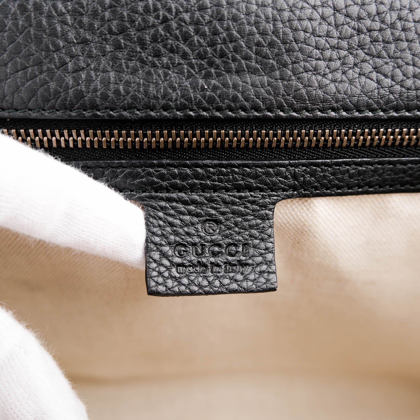 Gucci GG Marmont Pebbled Leather Top Handle Bag