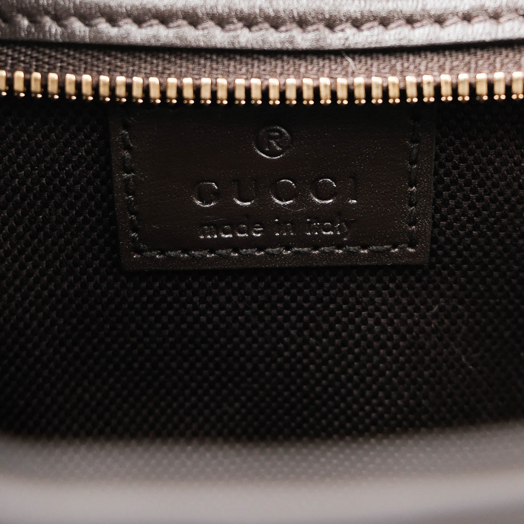 GUCCI Moonside Mini Shoulder Bag – GG Supreme & Leather