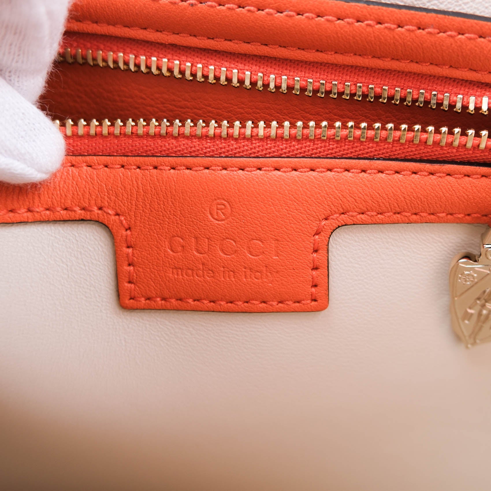 Gucci Jackie Small Shoulder Bag in Orange Patent Leather