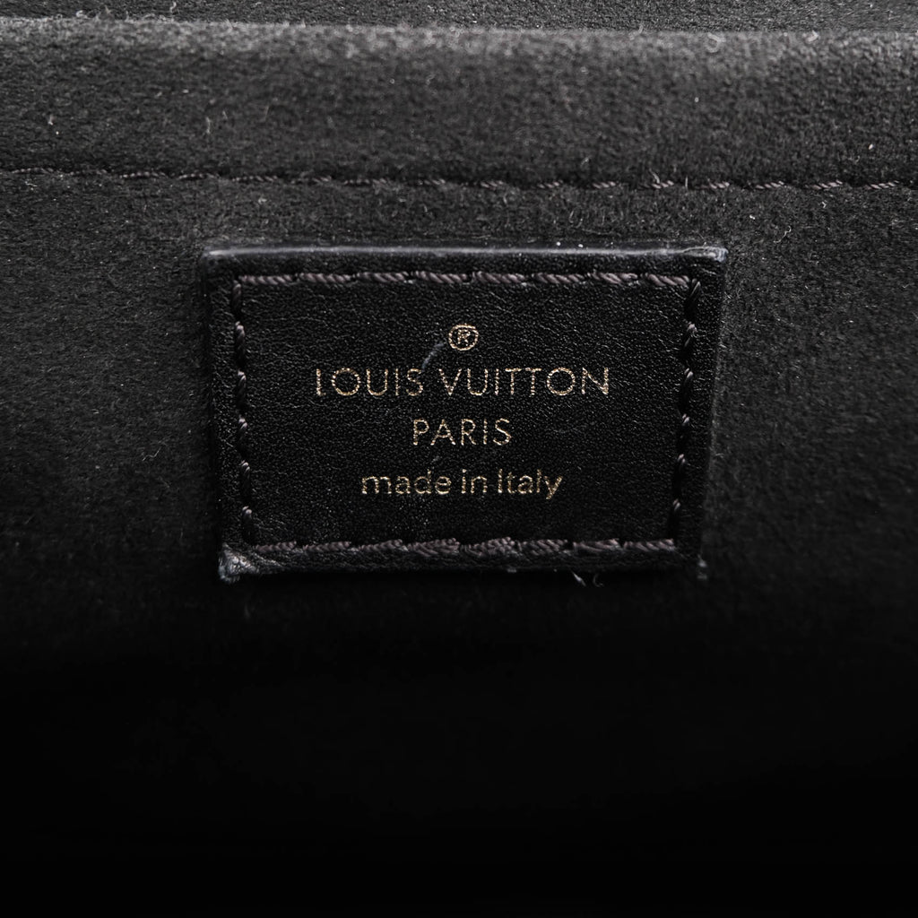 Louis Vuitton New Wave Chain Bag MM M52564 Patch