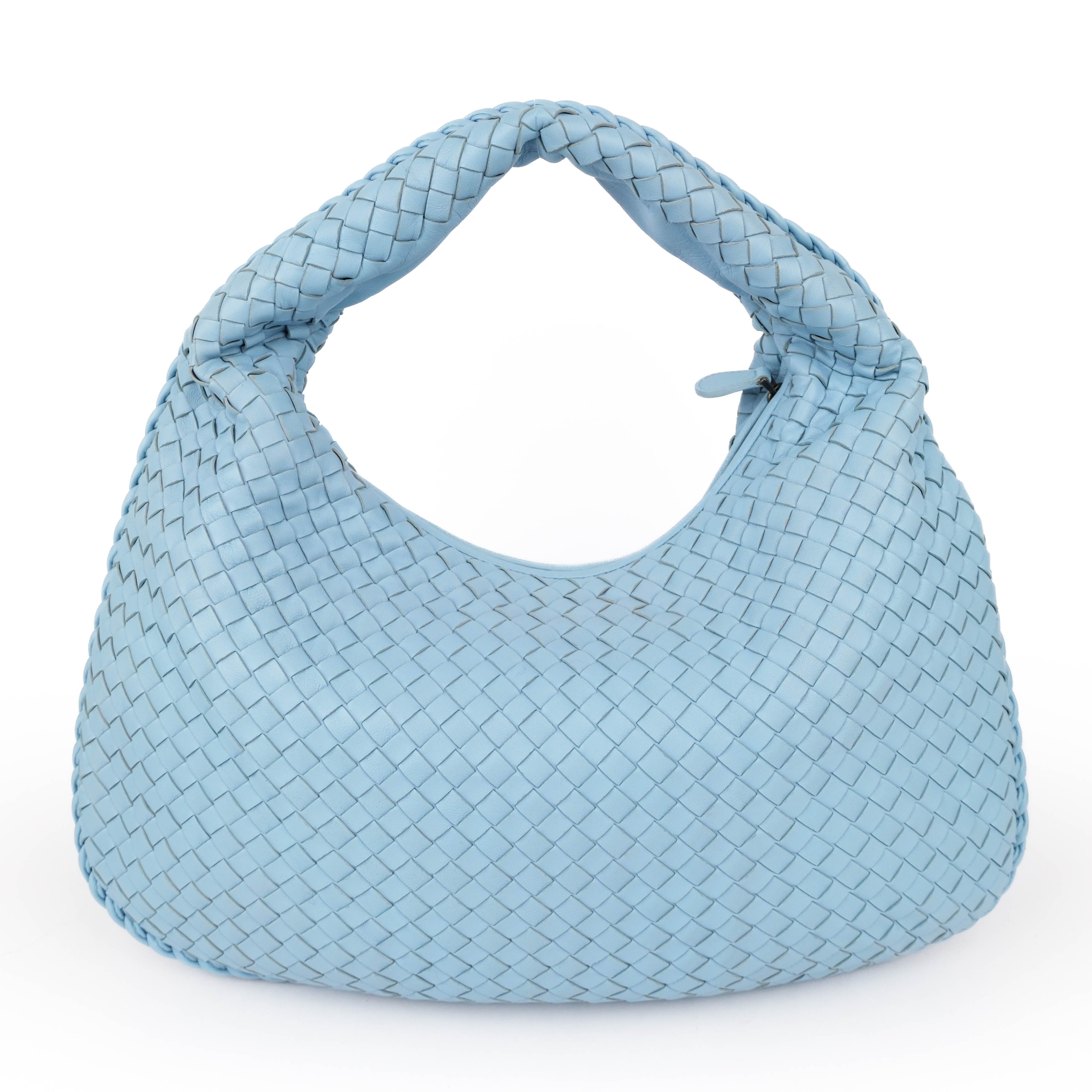 Bottega Veneta Medium Veneta Hobo Bag in Intrecciato Nappa leather