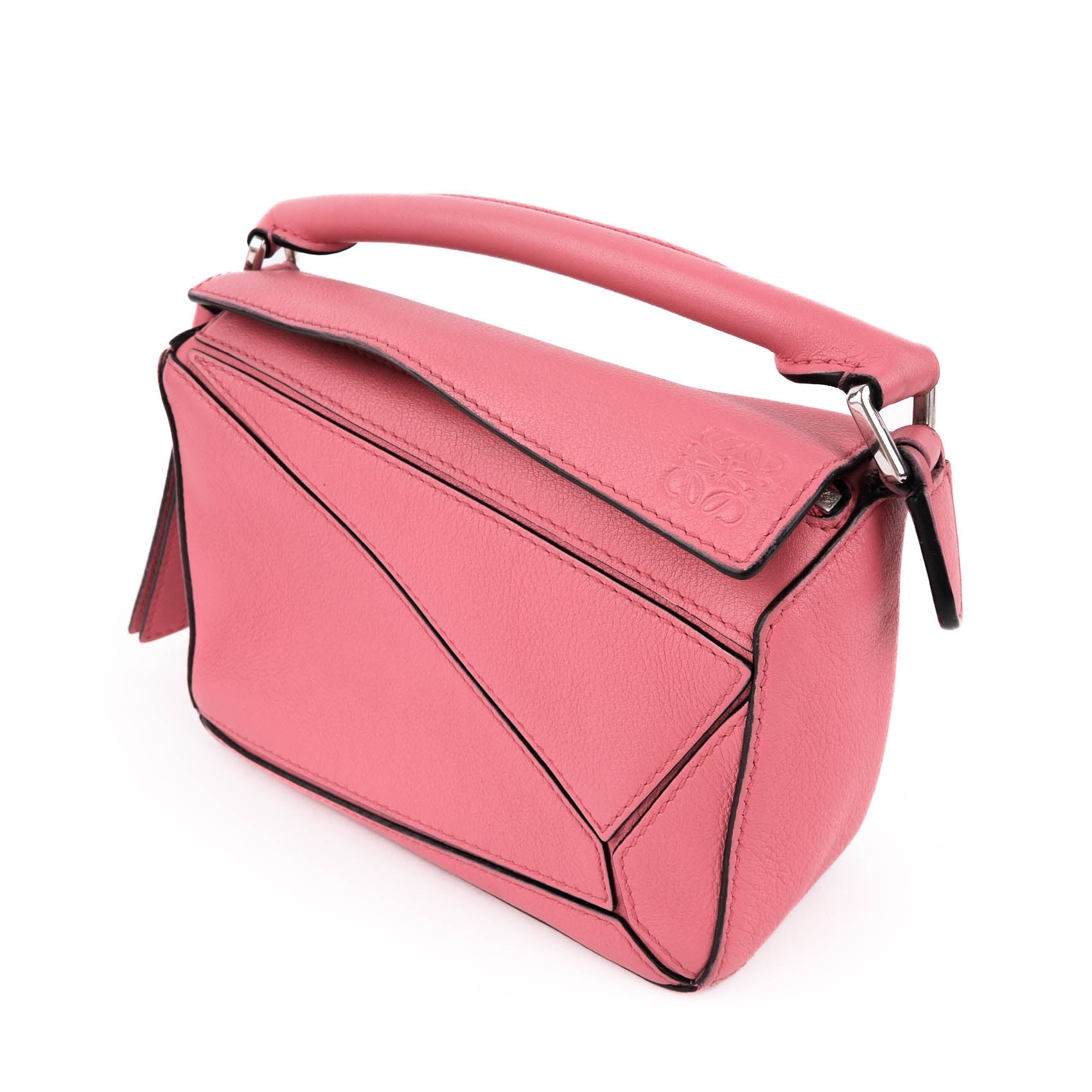 LOEWE Mini Puzzle Bag in Classic Calfskin - Pink