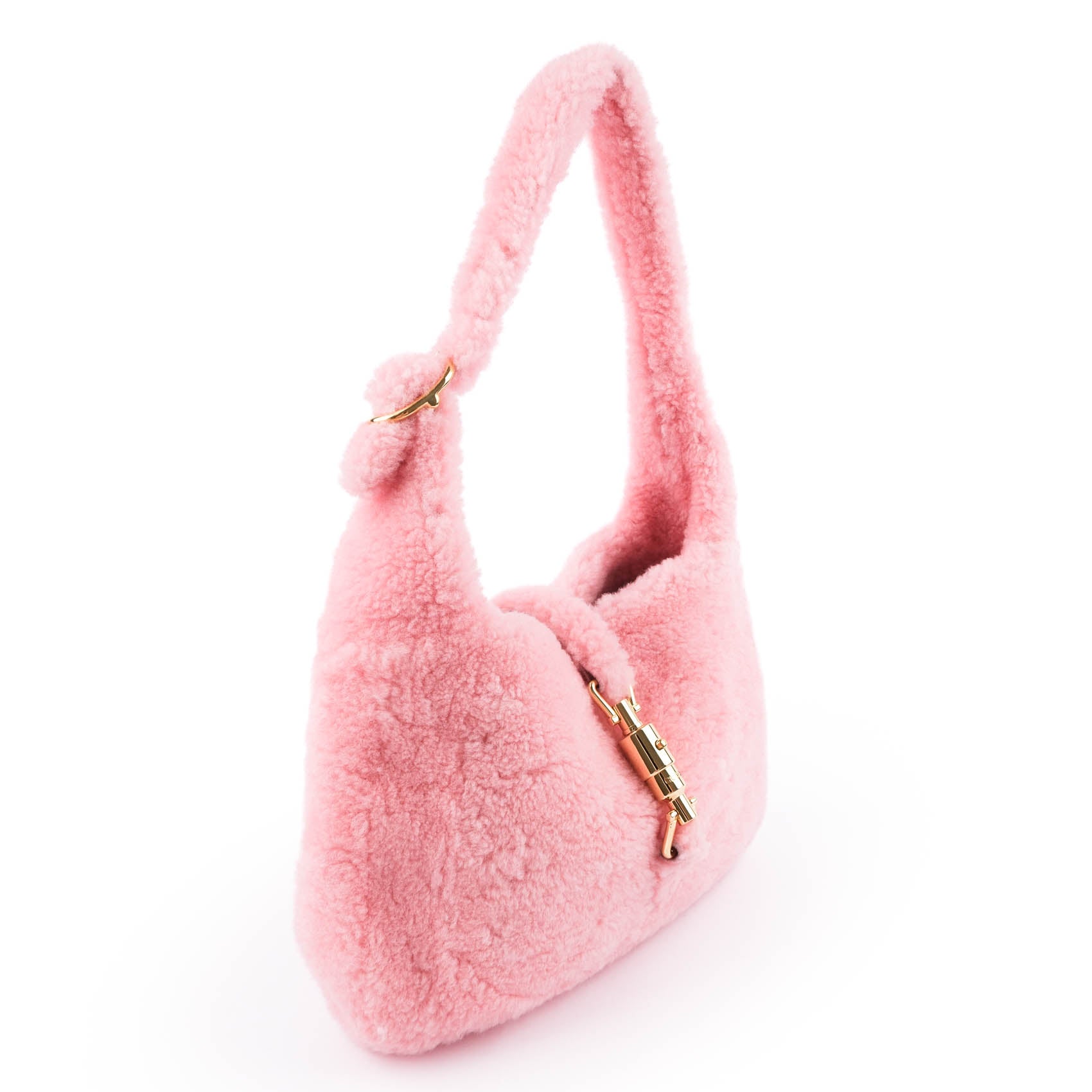 Gucci Jackie 1961 shoulder bag in pink shearling