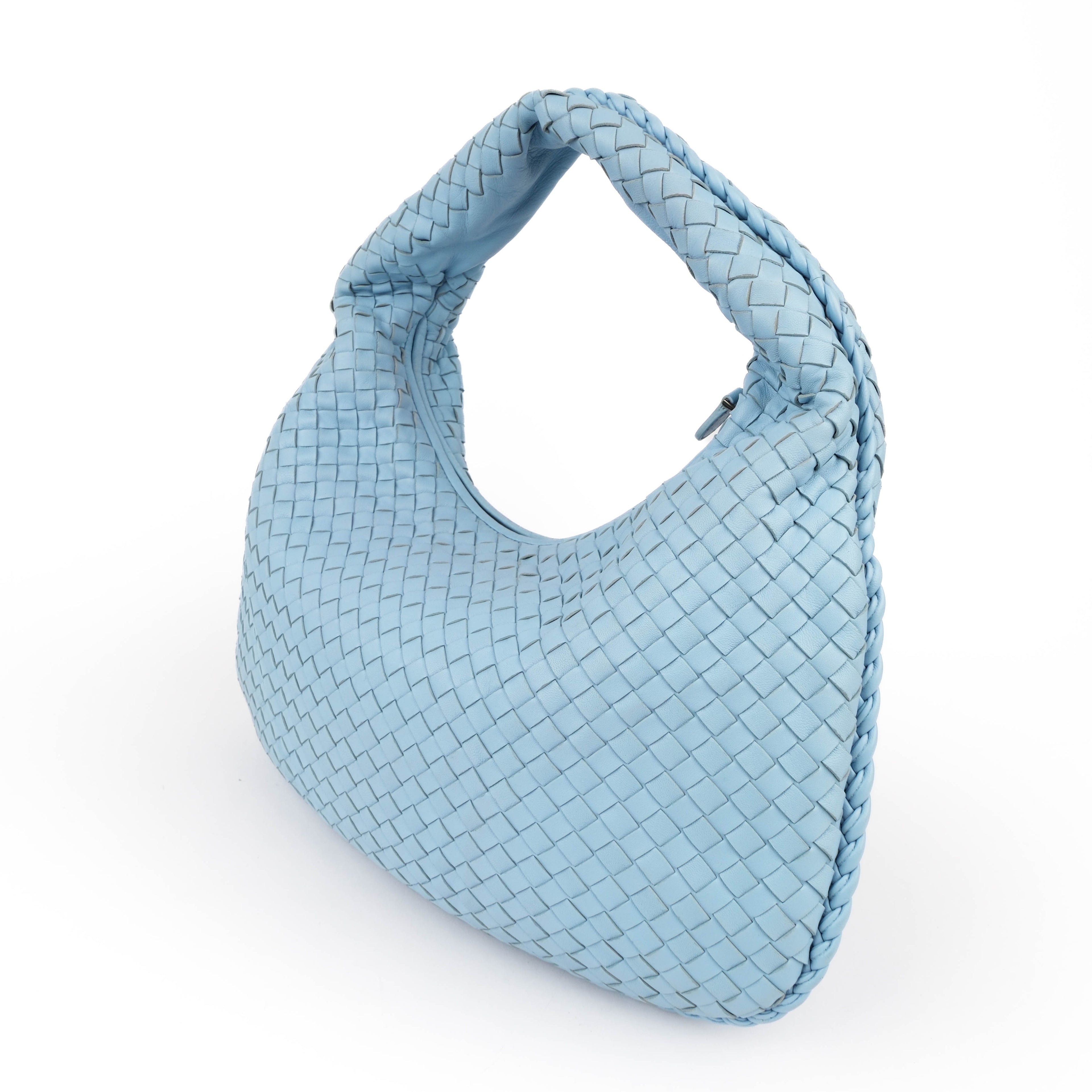 Bottega Veneta Medium Veneta Hobo Bag in Intrecciato Nappa leather
