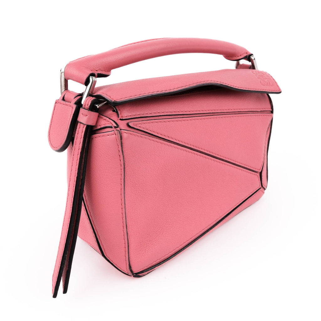 LOEWE Mini Puzzle Bag in Classic Calfskin - Pink