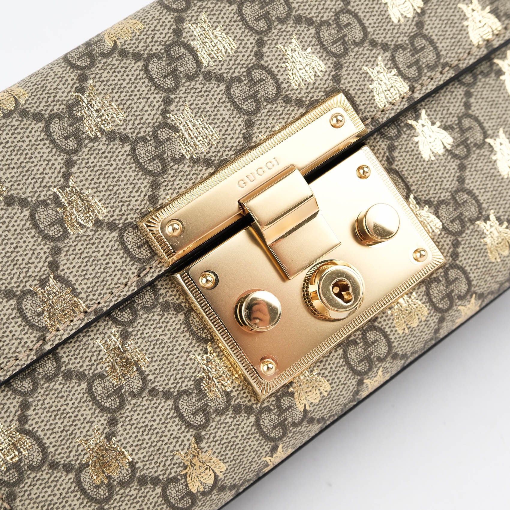 Gucci Padlock Small Shoulder Bag 409487 GG Supreme Gold Bee Print Beige Black