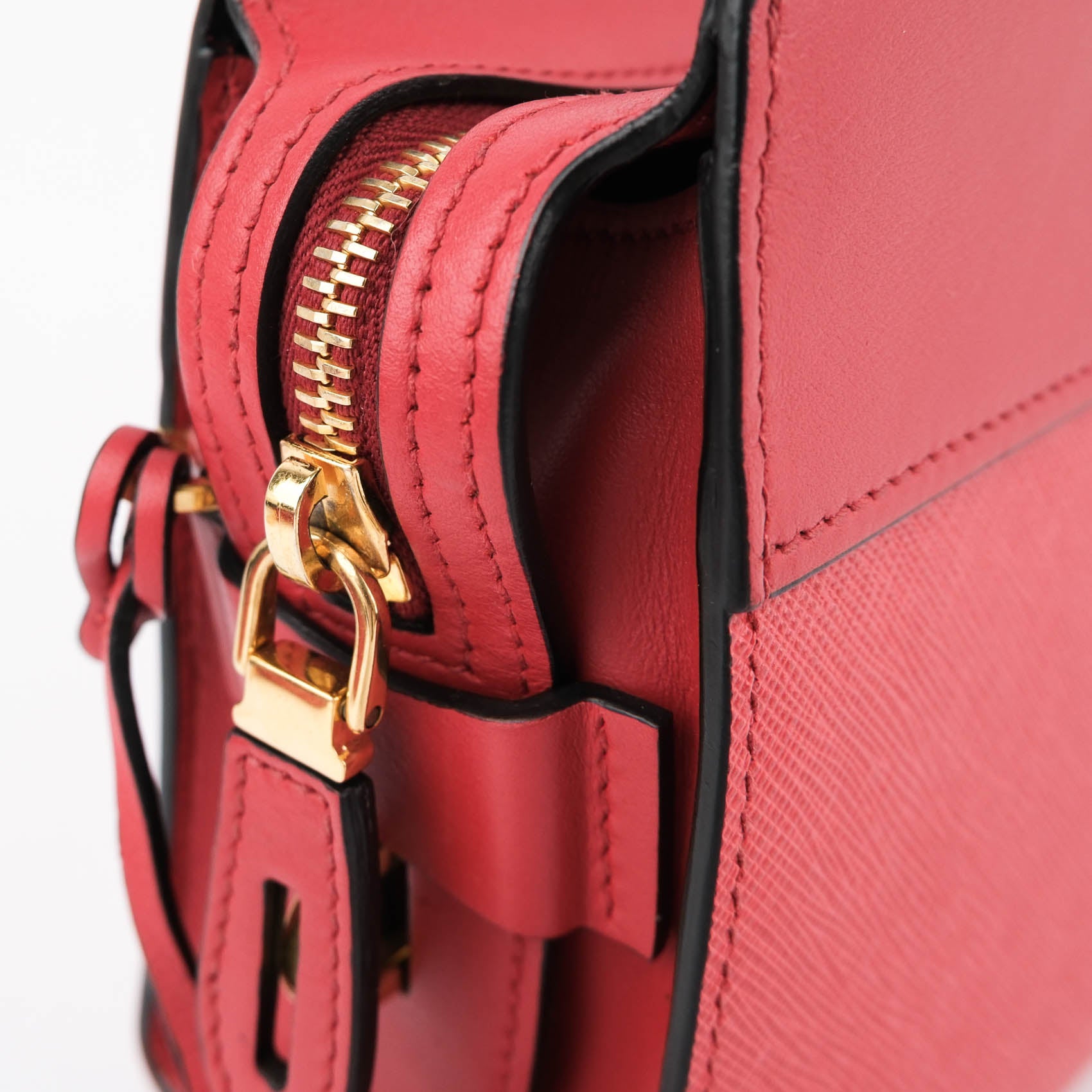 Prada Esplanade Crossbody Saffiano City Calf Red Leather Shoulder Bag 1BH043 Gold Hardware