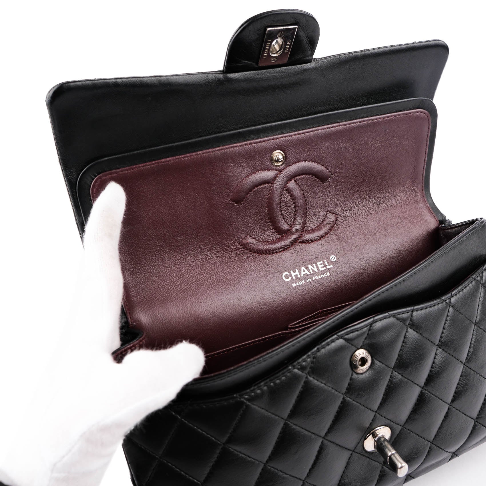 Chanel Matelassé 25 Classic Medium Double Flap Bag