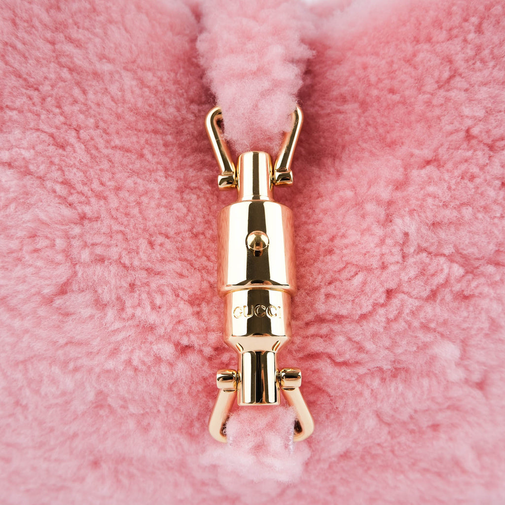 Gucci Jackie 1961 shoulder bag in pink shearling