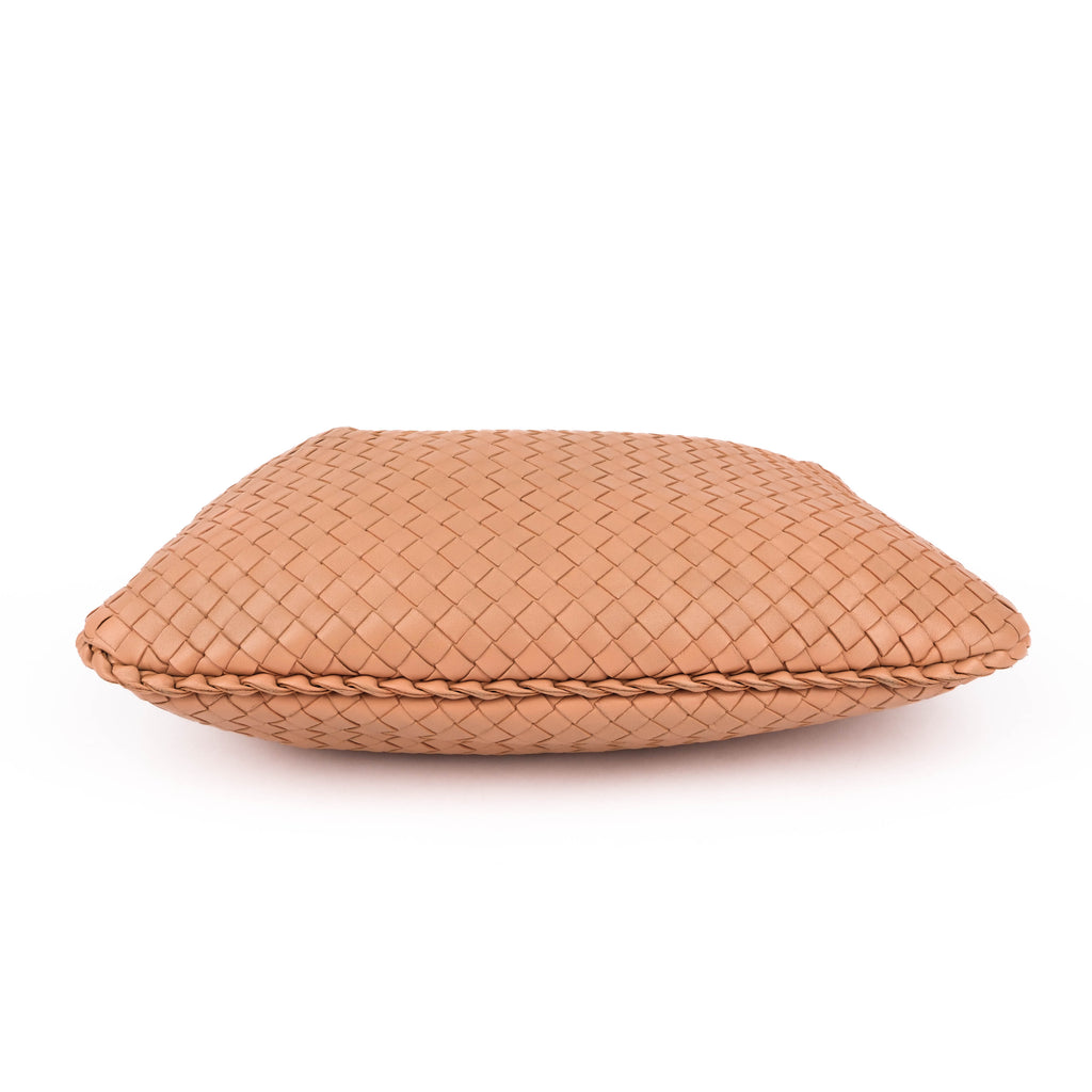 Bottega Veneta Medium Intrecciato Nappa Veneta Hobo Bag - Dusty Rose