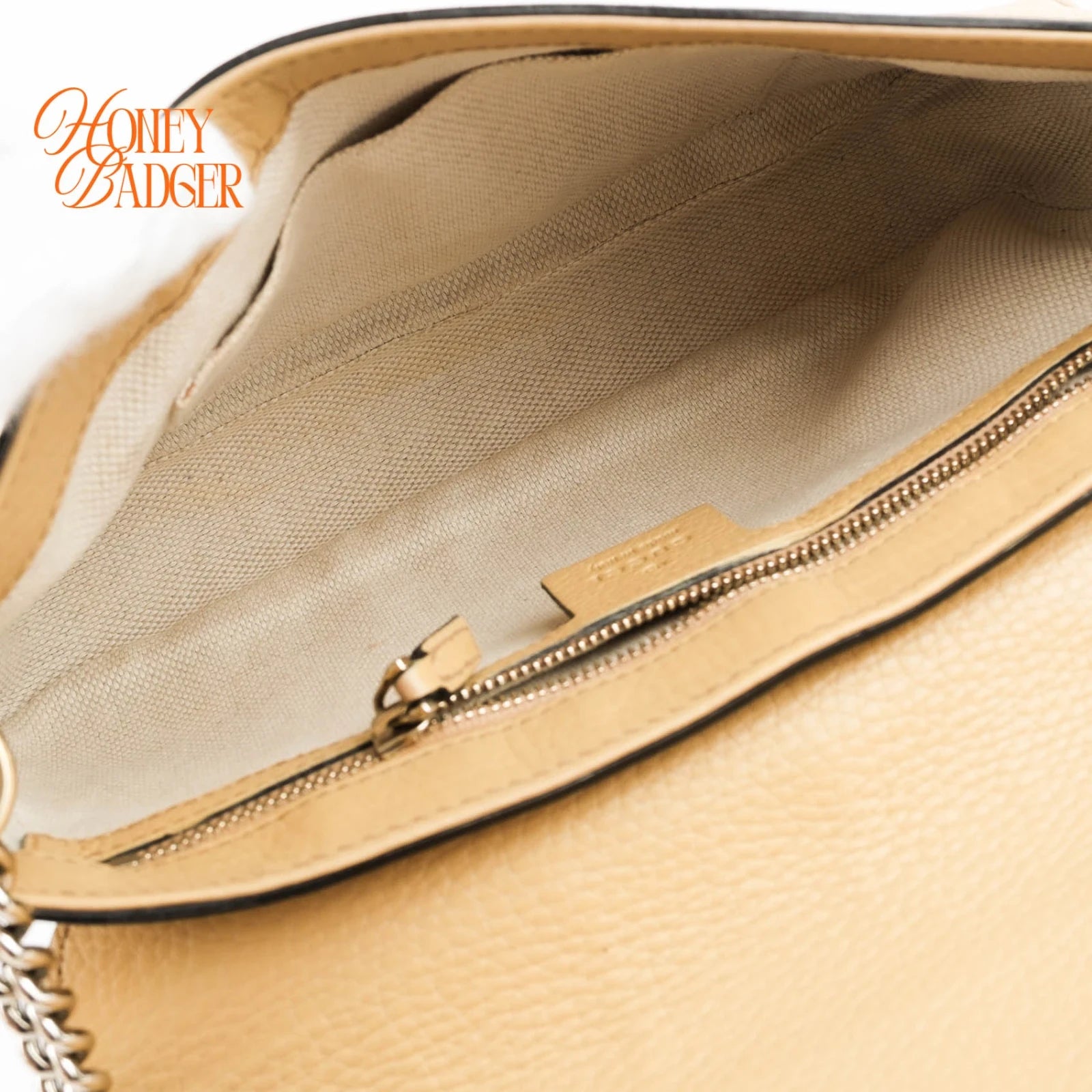 Gucci Soho Chain Shoulder Bag Beige Leather with Tassel