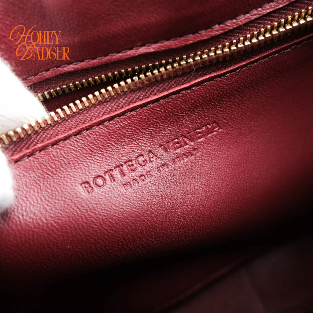Bottega Veneta Cassette Intrecciato Burgundy Rank A