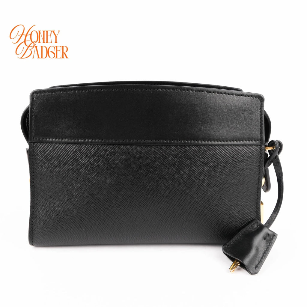 Prada Saffiano Camera Bag in black leather, Grade A condition.