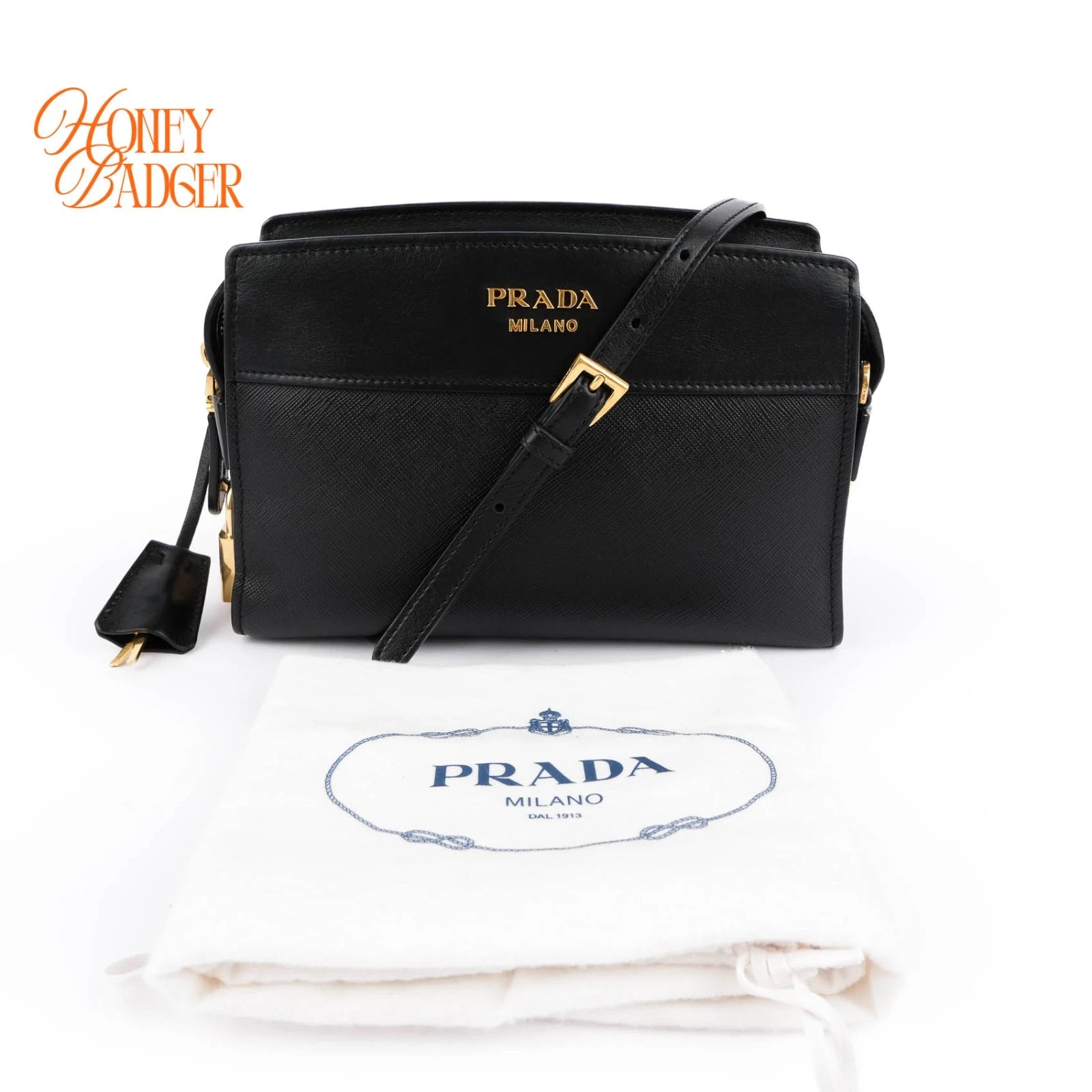 Prada Saffiano Camera Bag in black leather, Grade A condition.