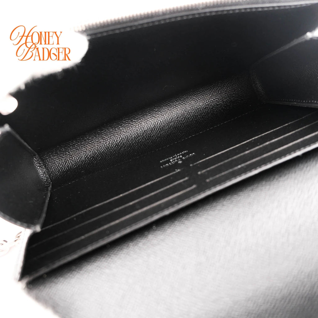 Louis Vuitton Twist Chain Wallet Epi Leather Black Patches Rank A