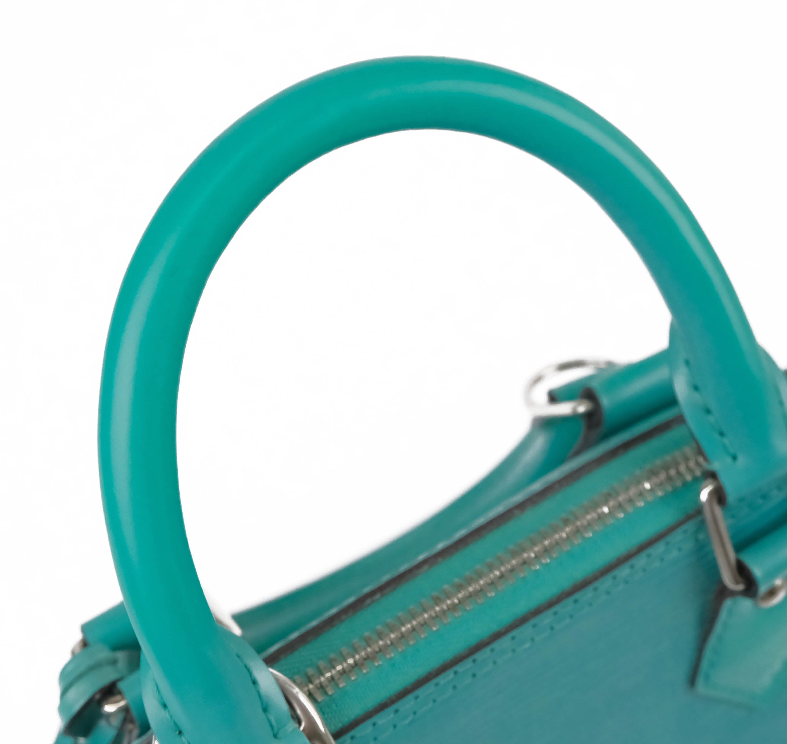 Louis Vuitton Alma BB in Epi Leather