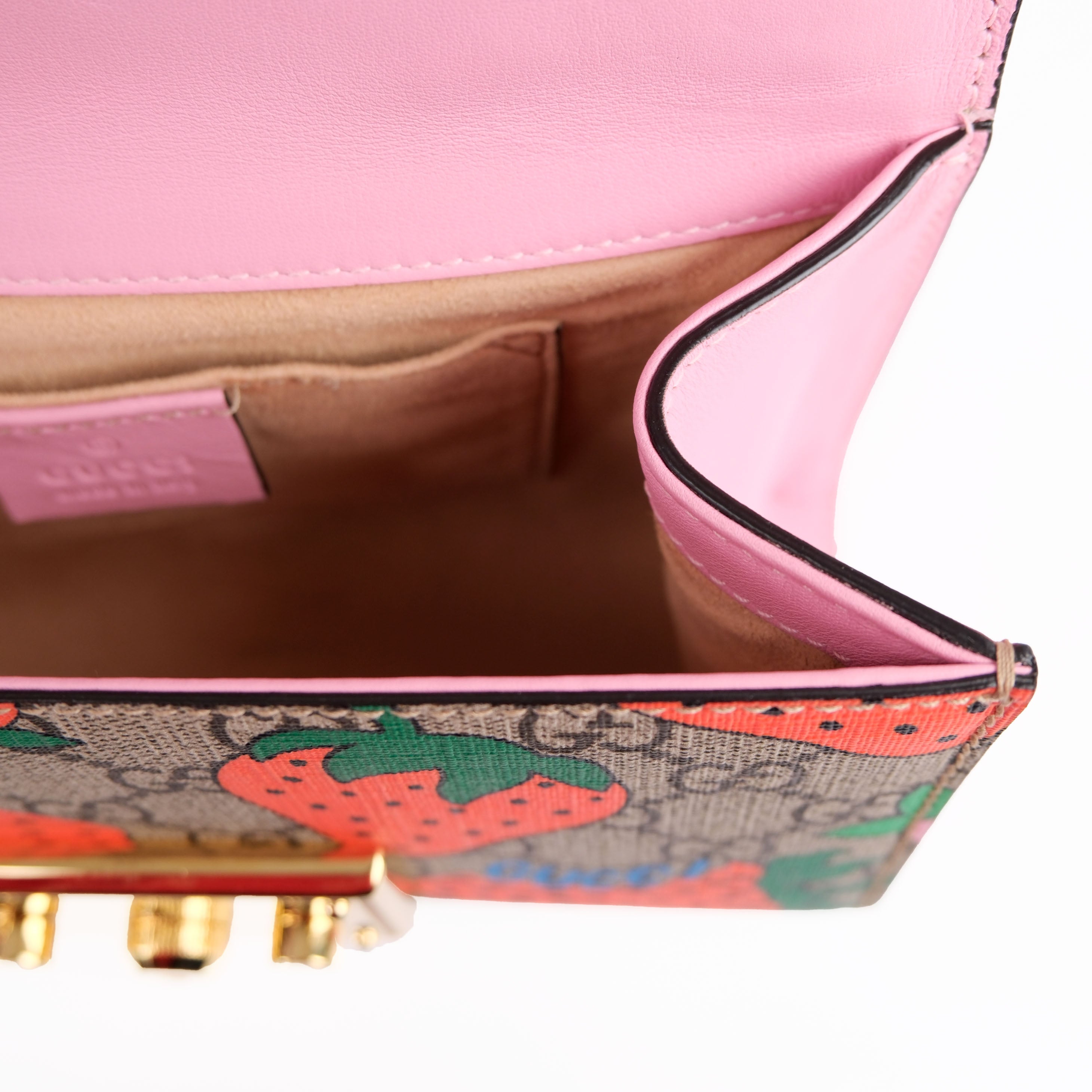 Gucci Padlock Strawberry GG Supreme Shoulder Bag