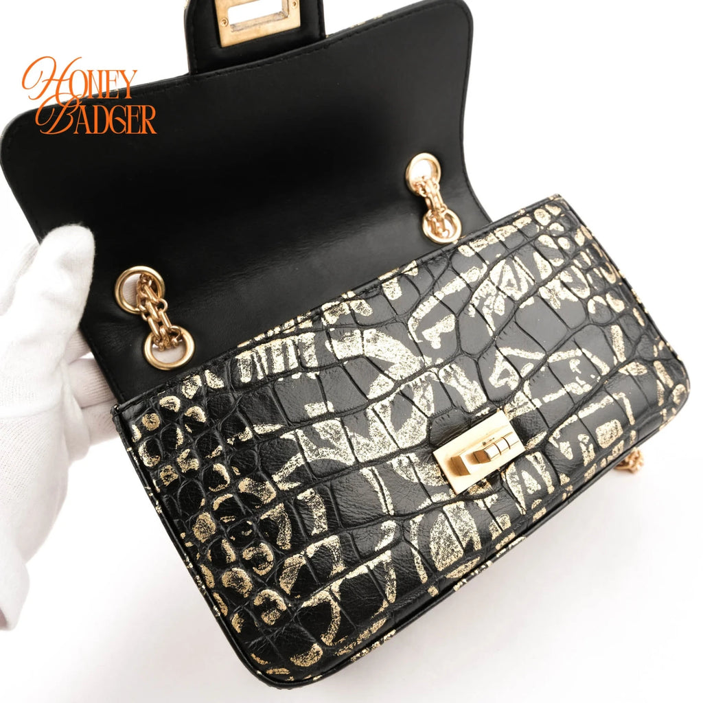 Chanel 2.55 Reissue Crocodile-Embossed Leather Graffiti Black Gold Rank A