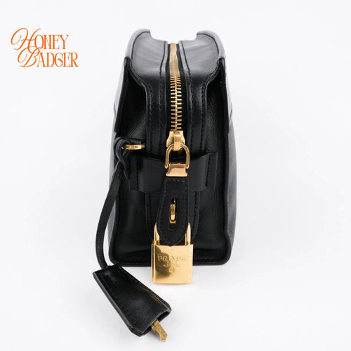 Prada Saffiano Camera Bag in black leather, Grade A condition.