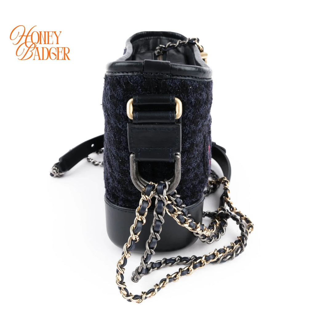 Chanel Gabrielle Hobo Small Navy Tweed Grade A