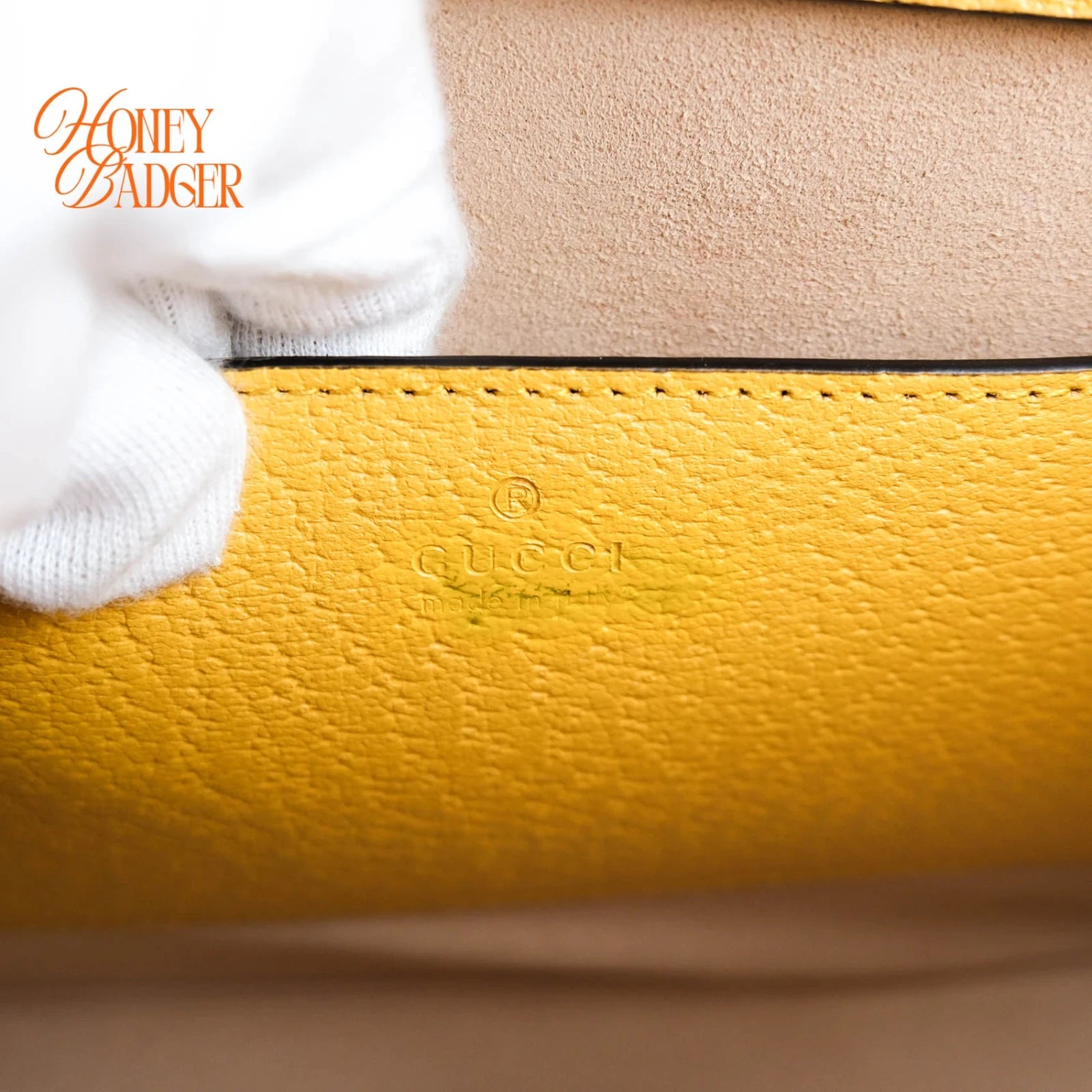 Gucci Diana Small Leather Yellow Rank S