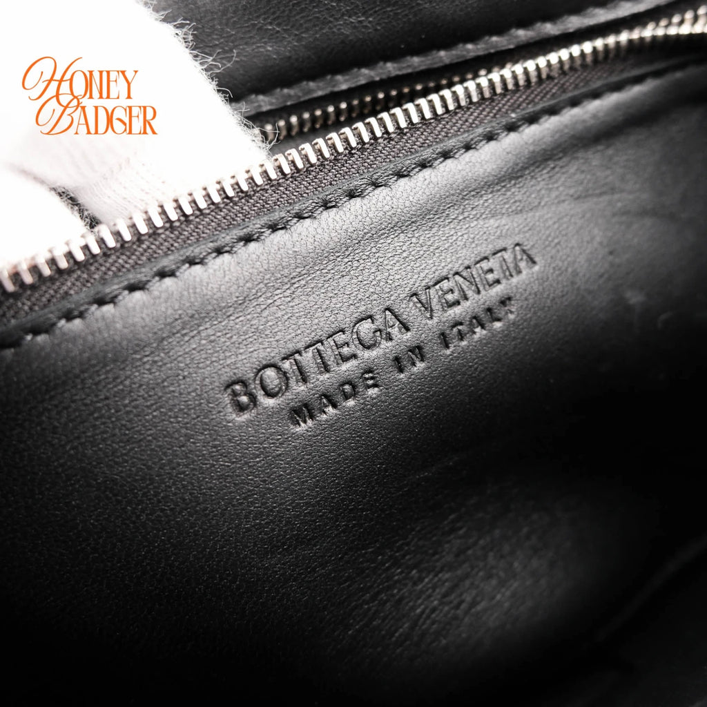 Bottega Veneta Cassette Intrecciato Black Grade A