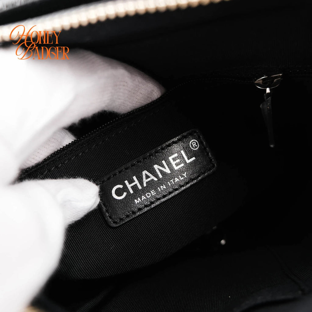 Chanel Gabrielle Hobo Small Navy Wool Grade A