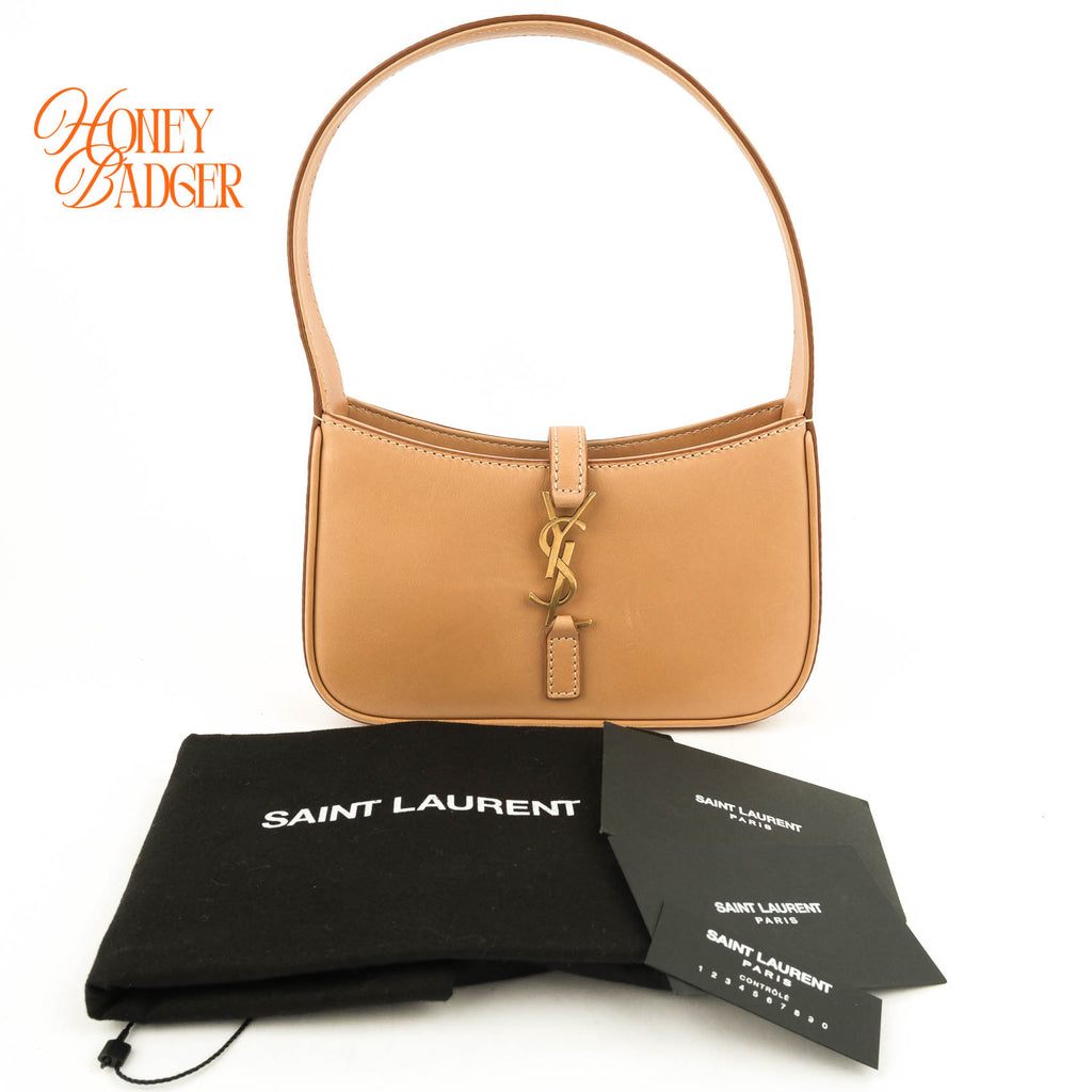 イヴ・サンローラン YSL LE 5 À 7 MINI ホーボーバッグ 710318 2R20W 2725